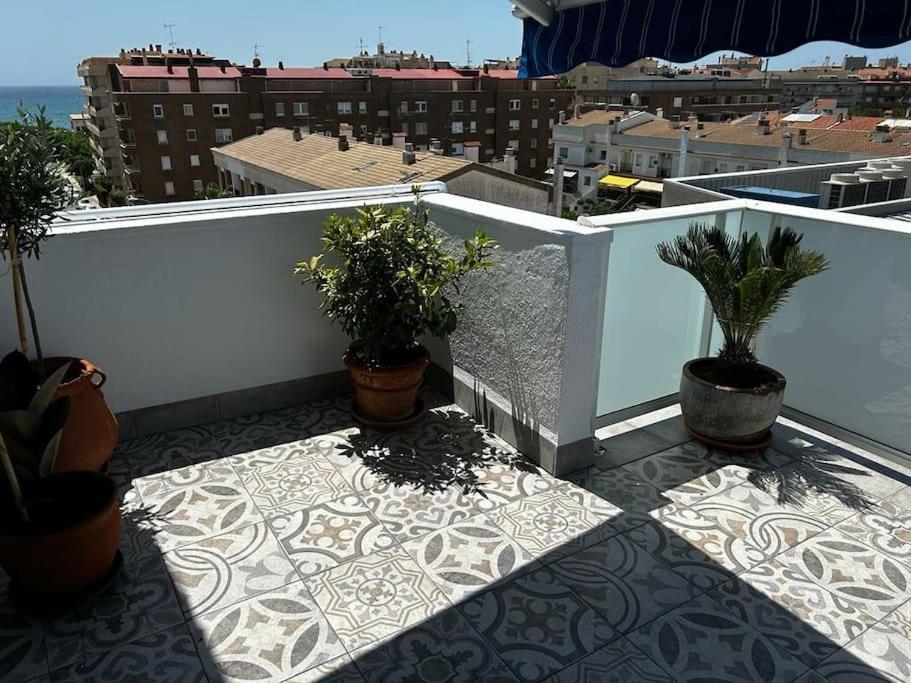 Luxury Art Apartamenty Pineda De Mar Exterior foto